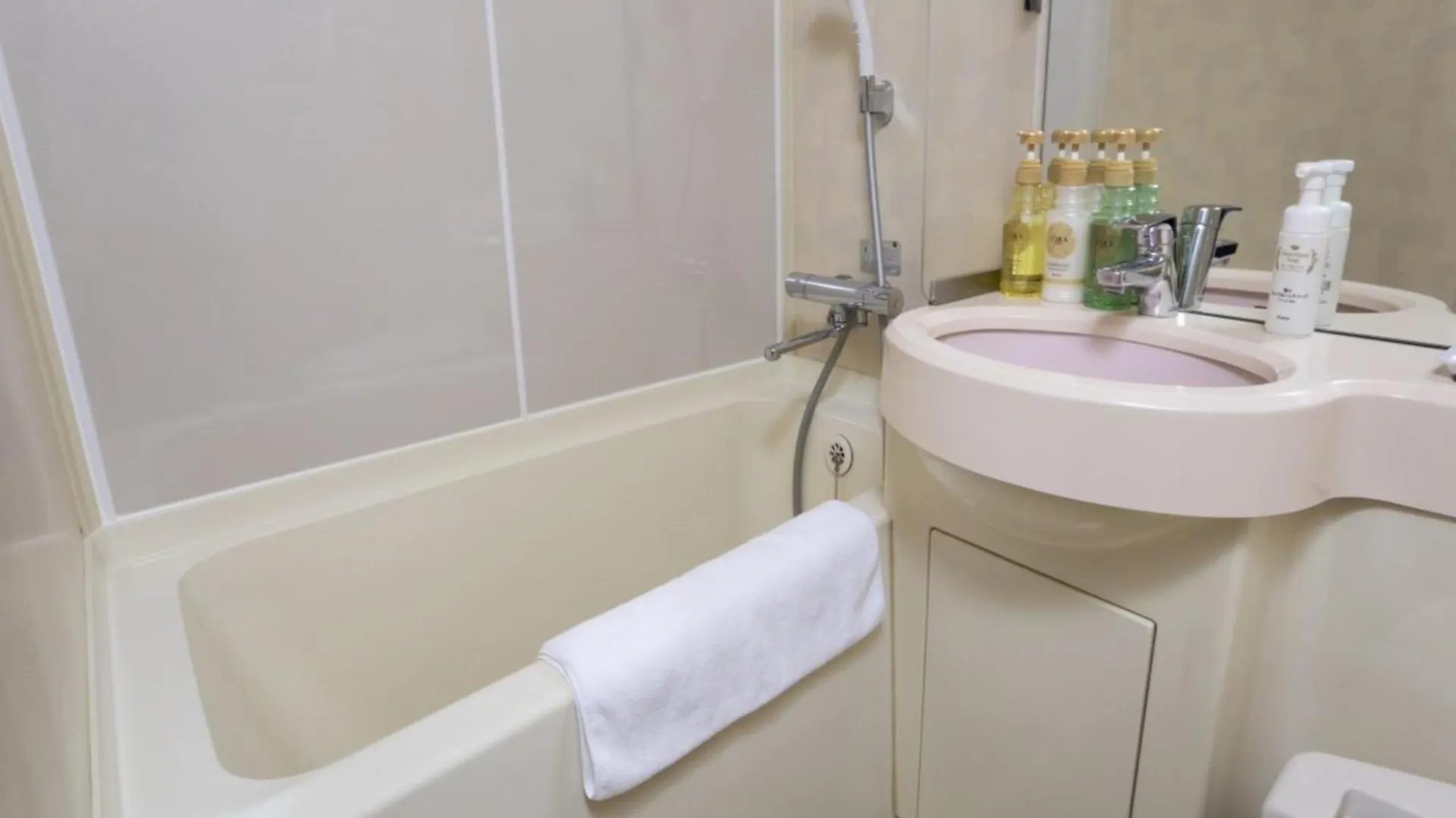 Business Inn Norte Nakajima Park - Vacation Stay 08744V Sapporo